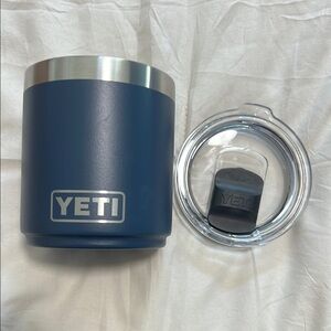 YETI Blue Rambler Tumbler with Lid